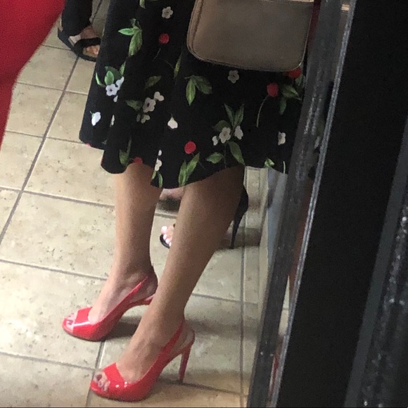 Red peep toe heels 👠 - Picture 2 of 6